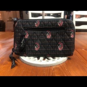 Vera Bradley clutch/wallet